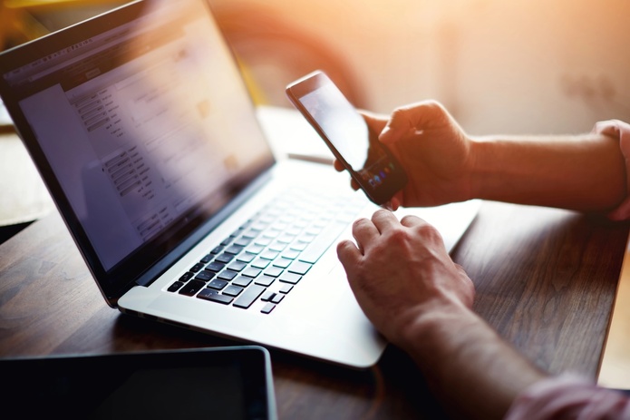 IWG et TGV Lyria annoncent un partenariat pour proposer aux voyageurs d’affaires une offre de coworking - Depositphotos.com, GaudiLab