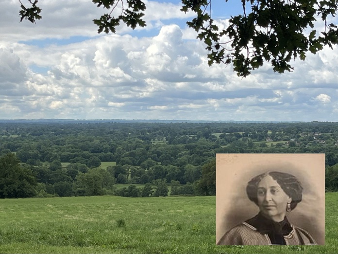 Le pays de George Sand est un pays de bocage. Dans Vallée-Noire, a-t-elle écrit, "une légère vapeur argente les lointains" - Photo PB Le pays de George Sand est un pays de bocage. Dans Vallée-Noire, a-t-elle écrit, "une légère vapeur argente les lointains" - Photo PB