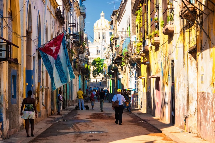 Le groupe hôtelier espagnol Meliá a annoncé mettre fin à l’ensemble de ses activités à Cuba à partir du vendredi 24 juillet 2026 - Depositphotos.com, kmiragaya