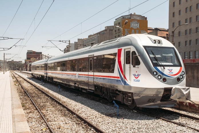 La Turquie veut relier 27 provinces par le train d’ici 2028 - DepositPhotos.com, ifeelstock