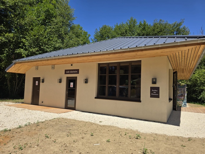 L'espace de séminaire associé à l'offre hôtelière permet de diversifier l'offre sur le Domaine du Lac - Photo CE