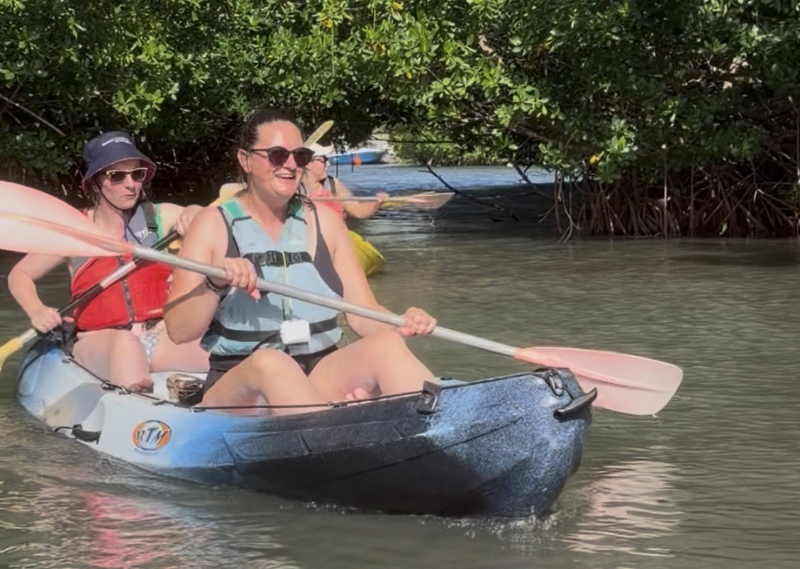 Un des grands moments du séjour : la découverte de la mangrove en pagayant - Photo : LG Un des grands moments du séjour : la découverte de la mangrove en pagayant - Photo : LG