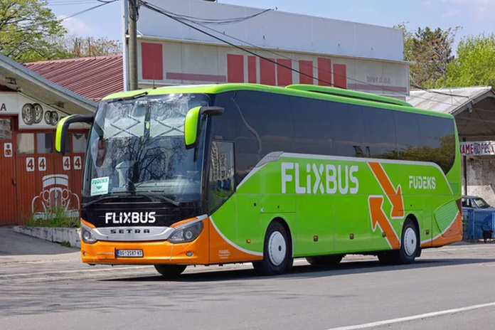 FlixBus intègre les navettes Aérobus de Paris-Beauvais sur sa plateforme, Depositphotos.com Photo by Baloncici FlixBus intègre les navettes Aérobus de Paris-Beauvais sur sa plateforme, Depositphotos.com Photo by Baloncici