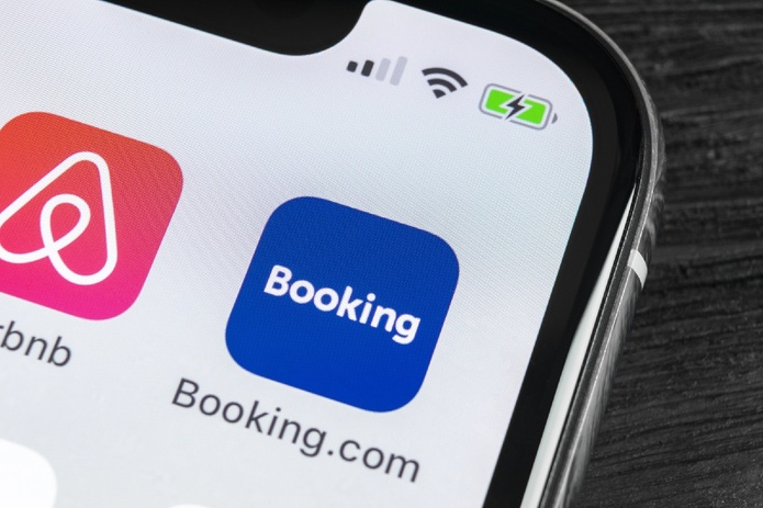 E-commerce : Booking.com monte sur le podium, les plateformes de voyage progressent - Depositphotos.com Auteur bigtunaonline