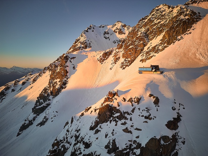 Cabane Tortin imagery courtesy of @albrechtvoss Cabane Tortin imagery courtesy of @albrechtvoss